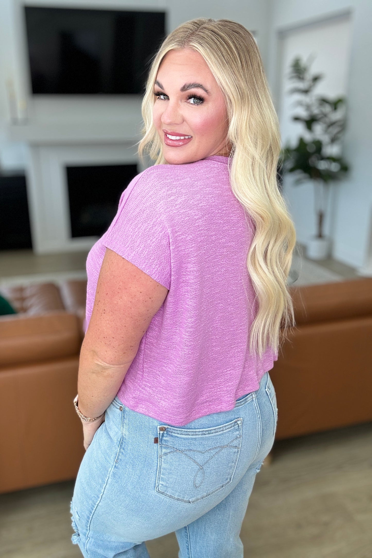 Zenana Classic Comfort V-Neck Top in Mauve
