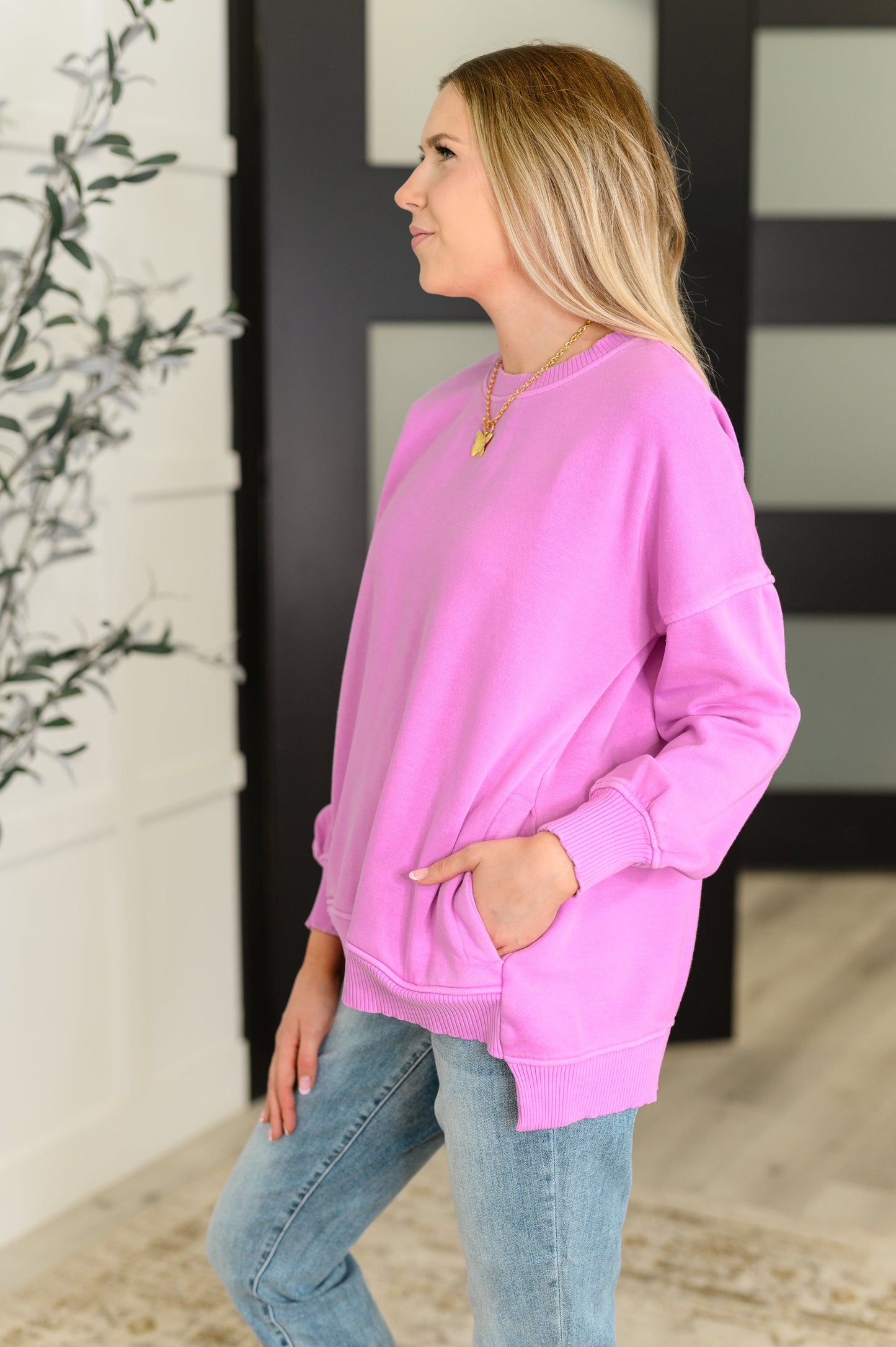 Zenana Pullover in Bright Mauve
