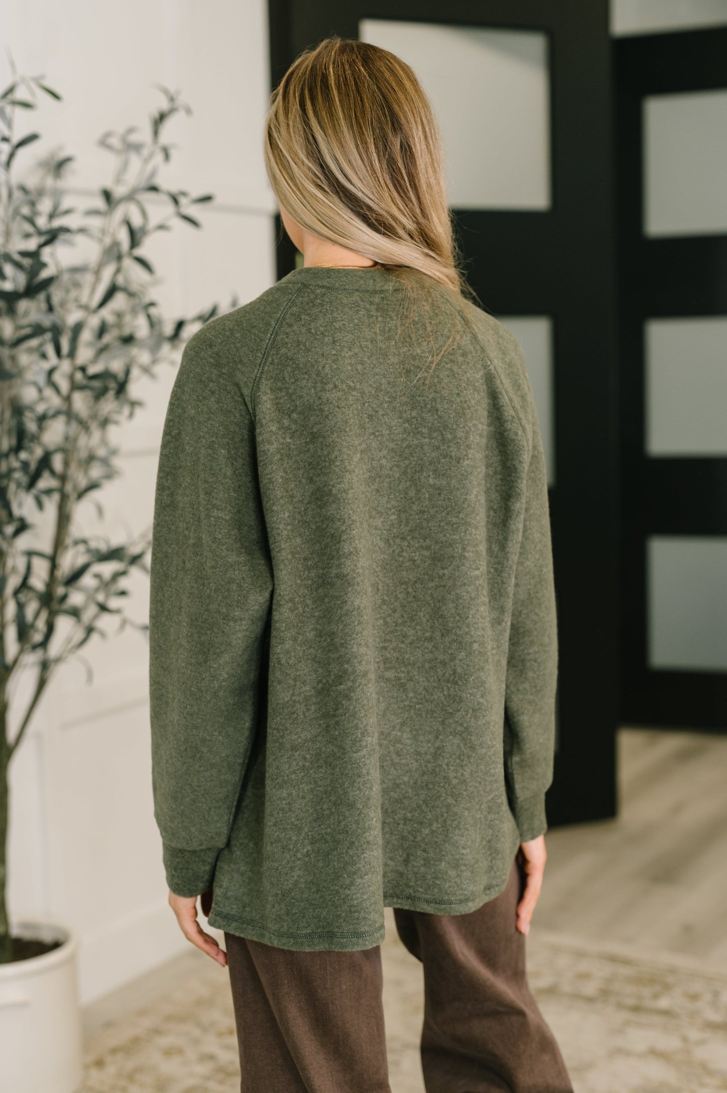 Zenana Scooped Hi-Low Long Pullover in Olive