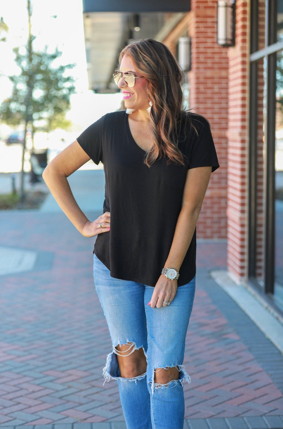 Basic V-neck Tee - Black