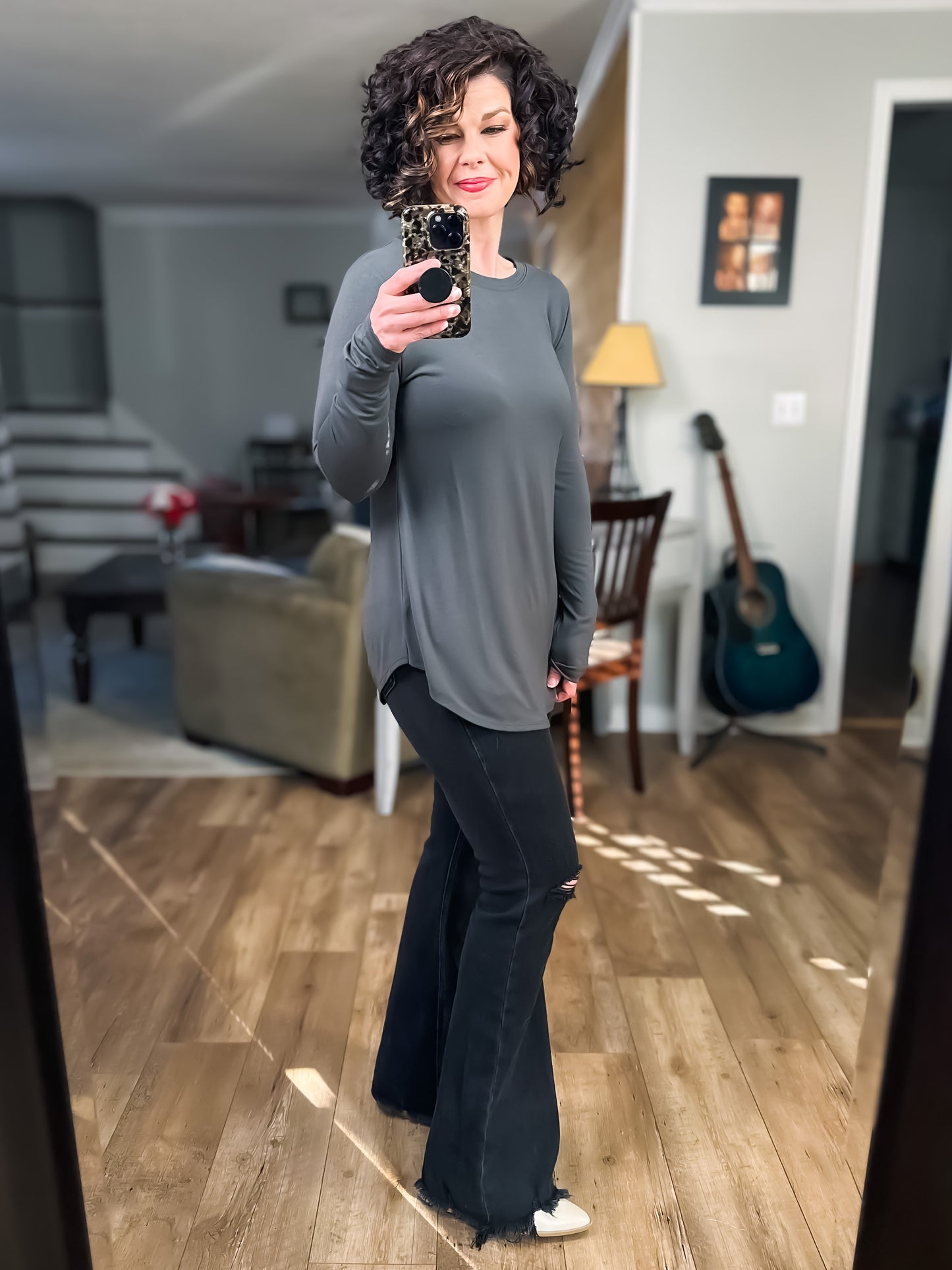 **Doorbuster Deal** Ash Grey Long Sleeve Round Neck Round Hem Tee