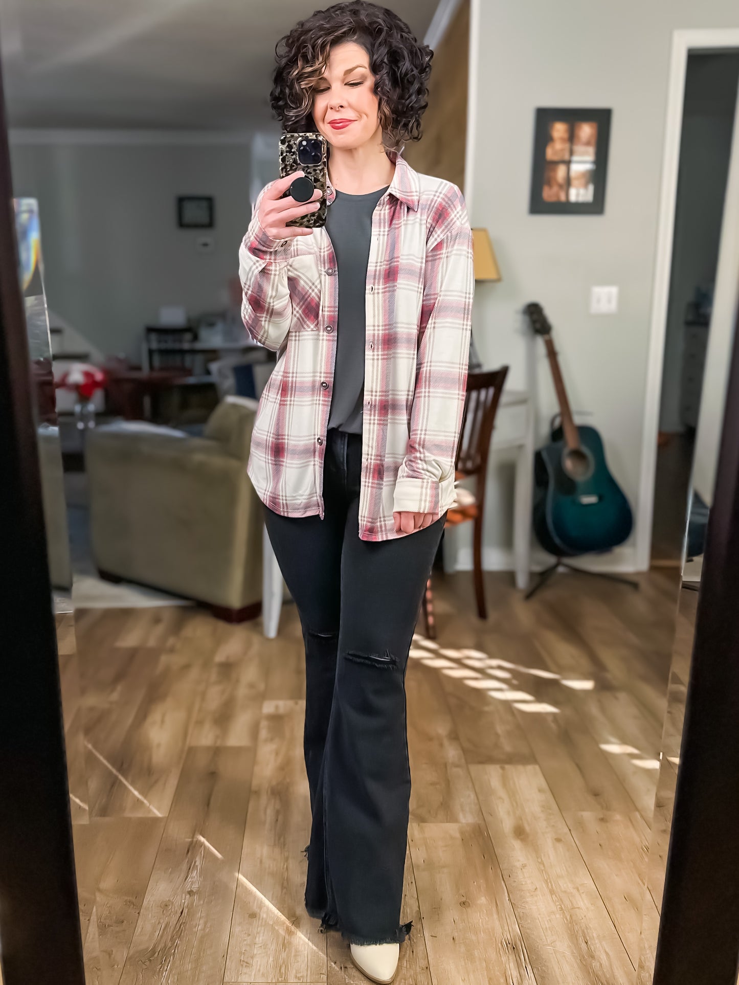 **Doorbuster Deal** Ash Grey Long Sleeve Round Neck Round Hem Tee