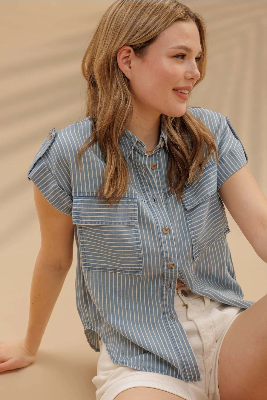 Striped chambray button down shirt with front pockets – front view