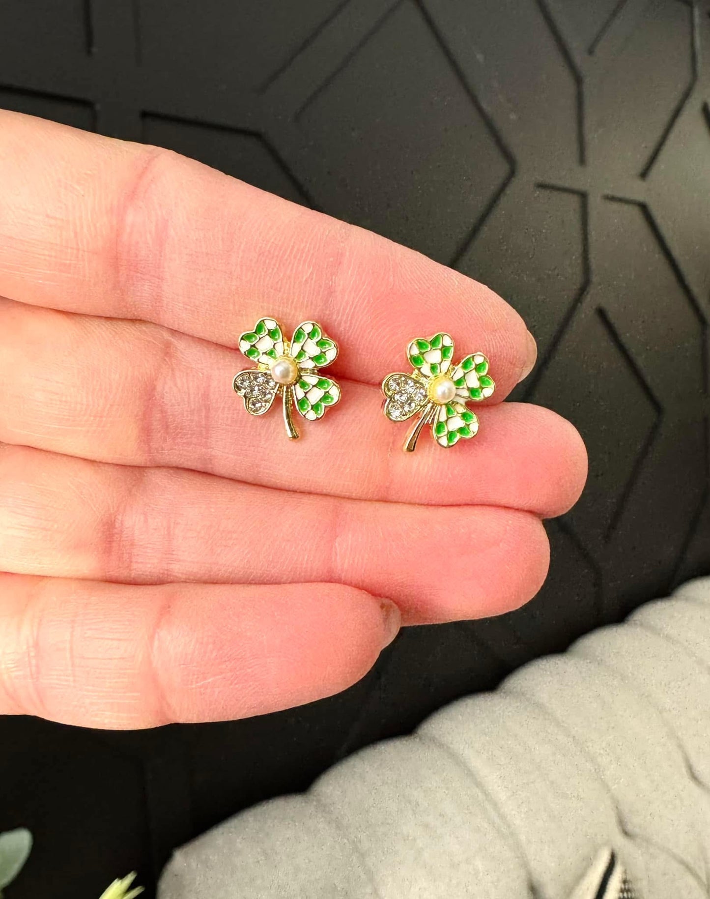 Shamrock Pearl Earrings