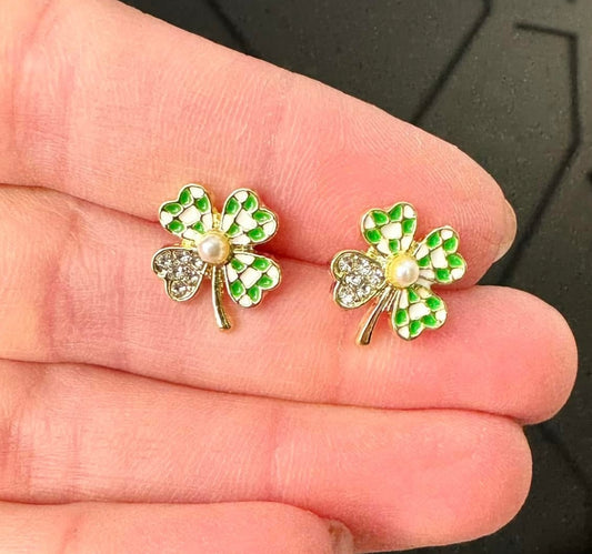 Shamrock Pearl Earrings