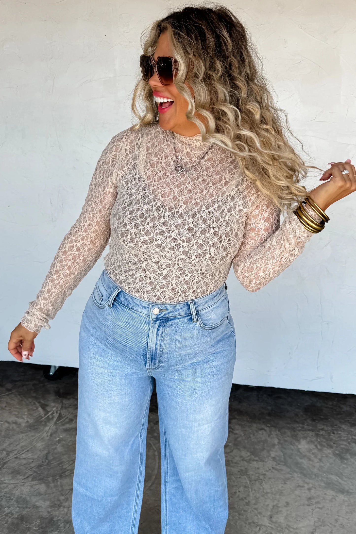 Pre Order: Jolie Lace Thumbhole Top