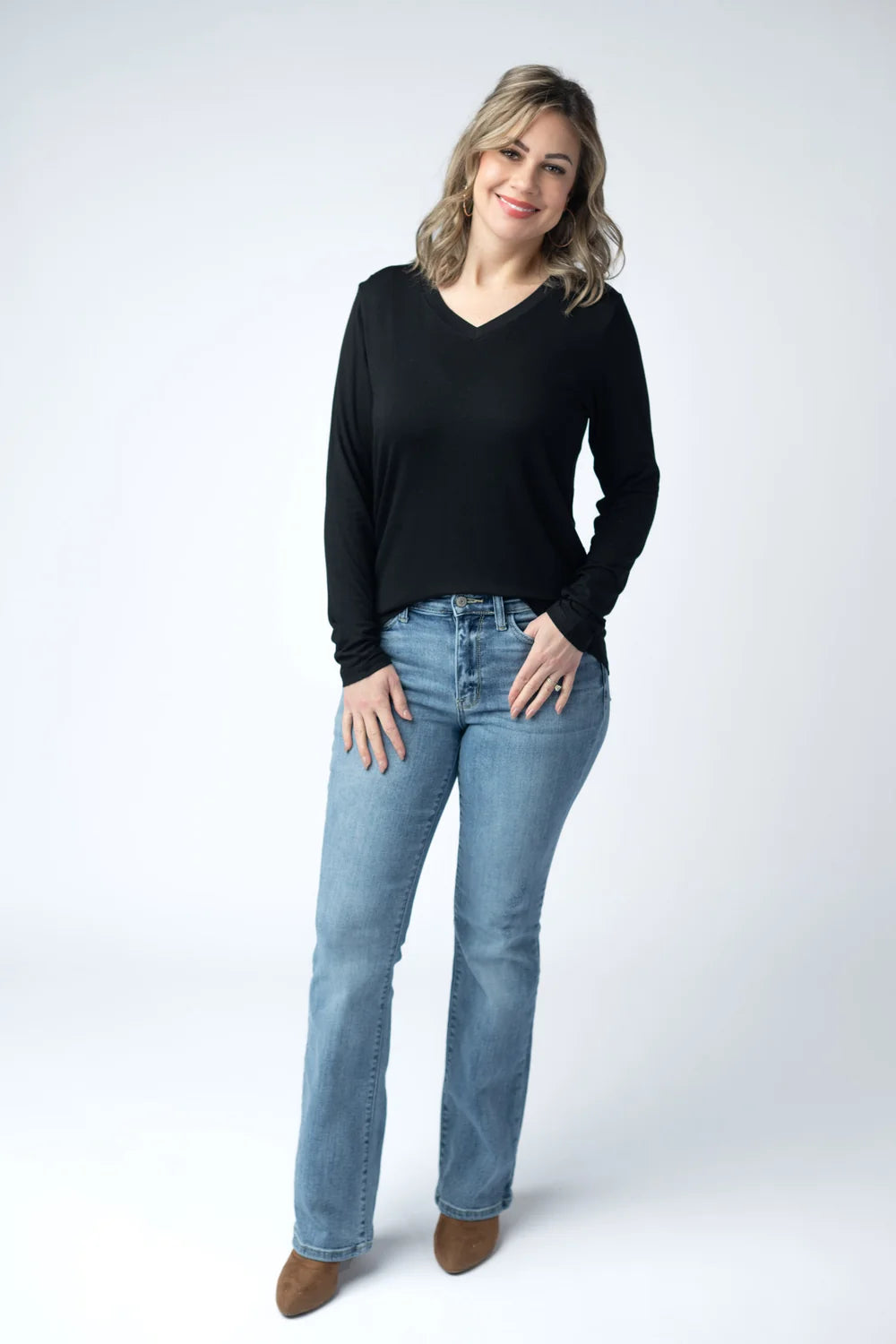 Black V-neck Long Sleeve Top