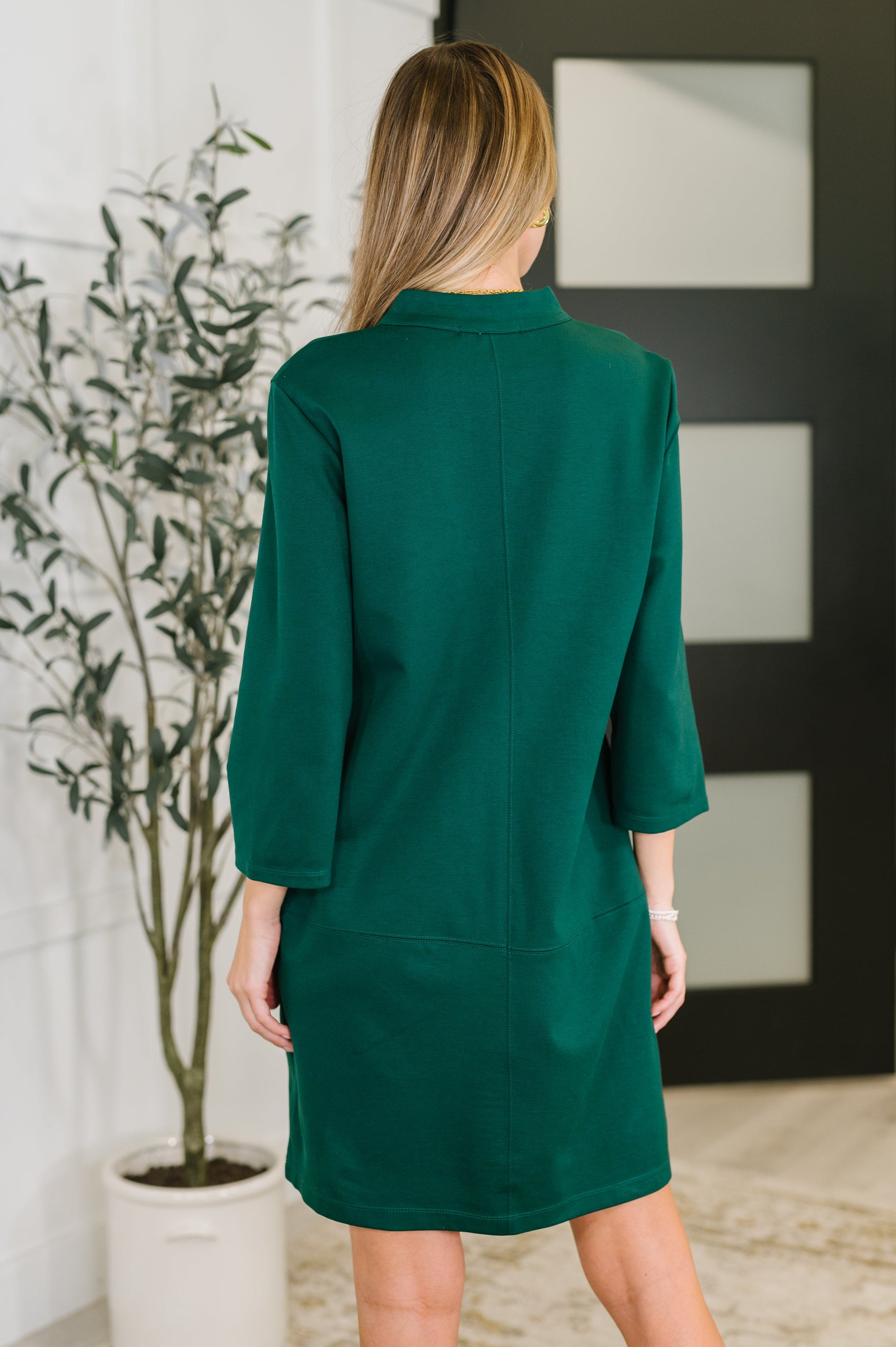 Portfolio Quarter Sleeve Dress in Hunter Green Ash Noelle Boutique Portfolio Quarter Sleeve Dress in Hunter Green Ash Noelle Boutique