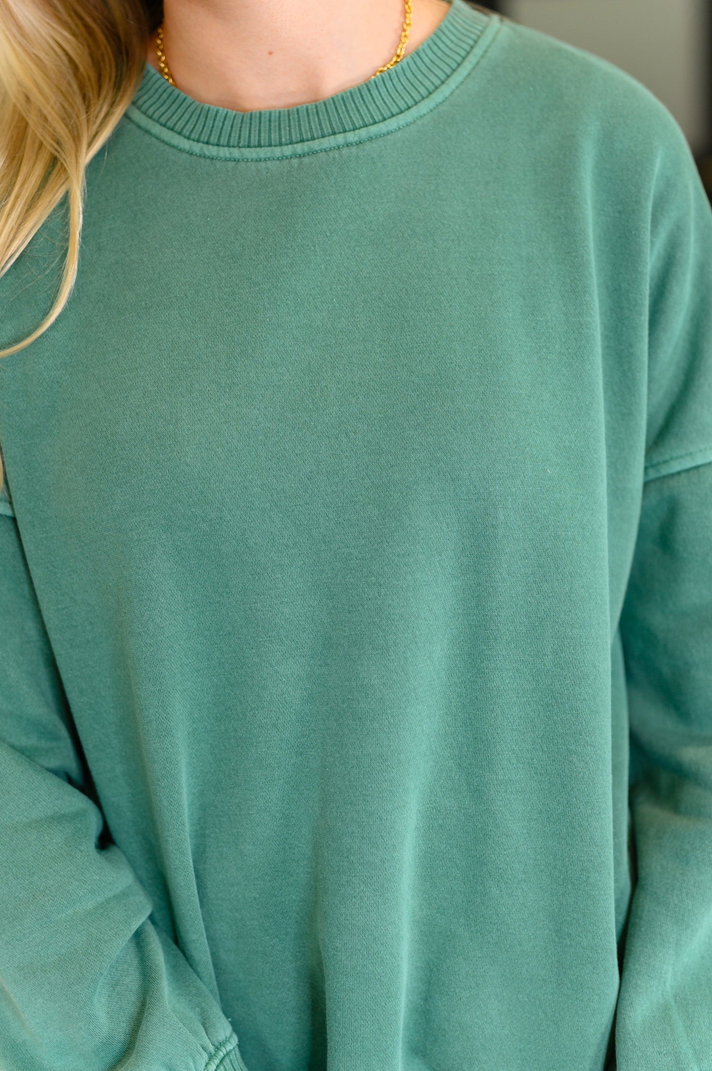 Zenana Pullover in Dark Green
