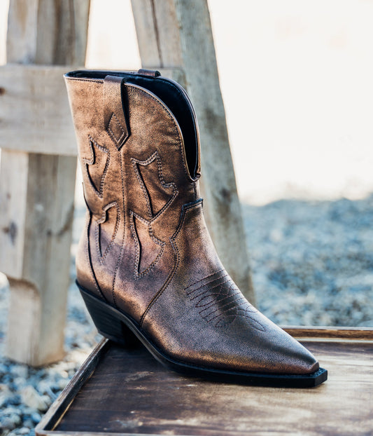 Jersey Metallic Boot in Bronze