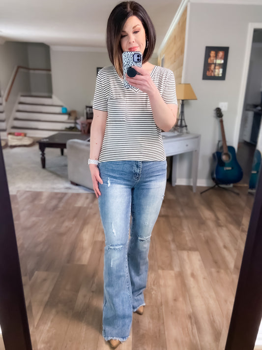 Women’s V-neck Striped Basic Tee 